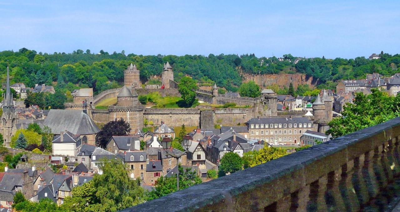 L'Escale Fougeraise Leilighet Fougères Eksteriør bilde
