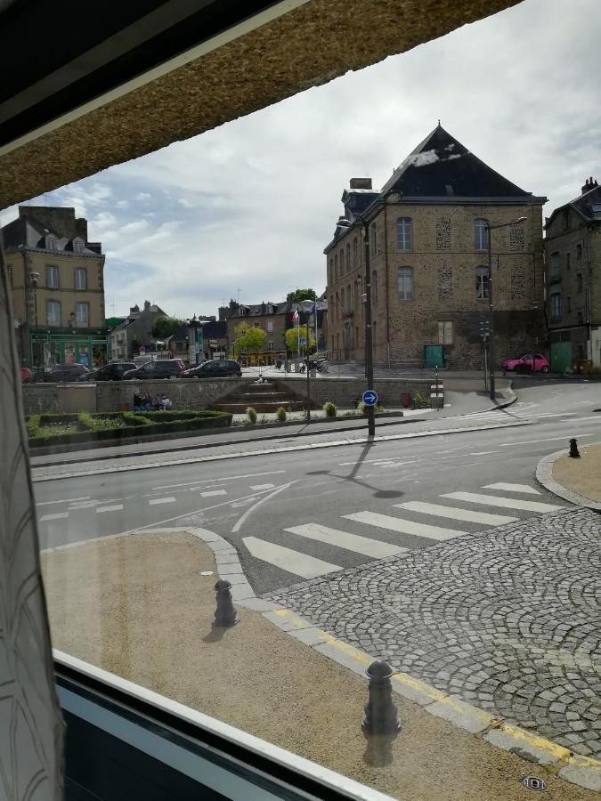 L'Escale Fougeraise Leilighet Fougères Eksteriør bilde